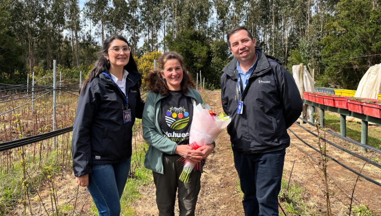 /frontel-invita-a-emprendedoras-a-postular-a-decima-version-del-programa