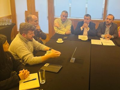 Johannes Kaiser se reúne con la Cámara de Comercio de Puerto Montt para abordar propuestas clave para el desarrollo local