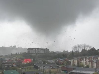 Impacto en Puerto Varas: Tornado deja viviendas destruidas, postes caídos y más de 10 mil hogares sin electricidad