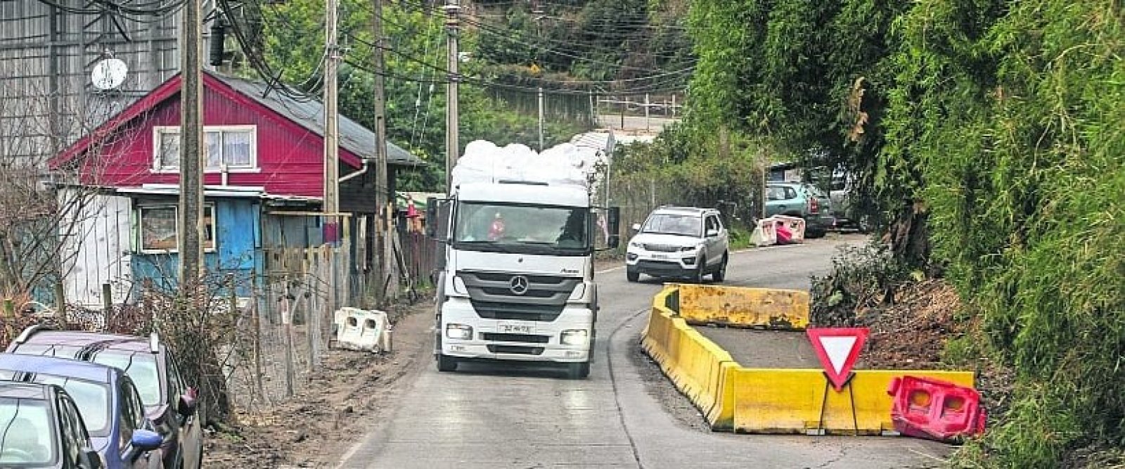 Privados proponen la construcción de muros de contención en Ruta Chinquihue tras derrumbes en Puerto Montt