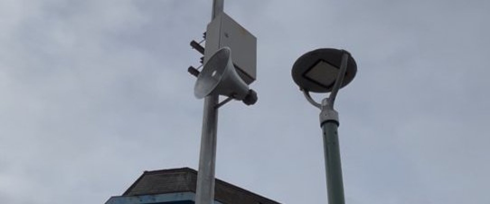 ¿Medida efectiva o contaminación acústica? Polémica por uso de megáfonos en el centro de Puerto Montt