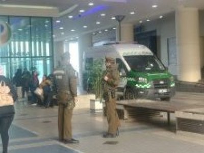 Intento de homicidio en Mall Paseo Costanera: adolescente de 16 años en riesgo vital y un menor detenido