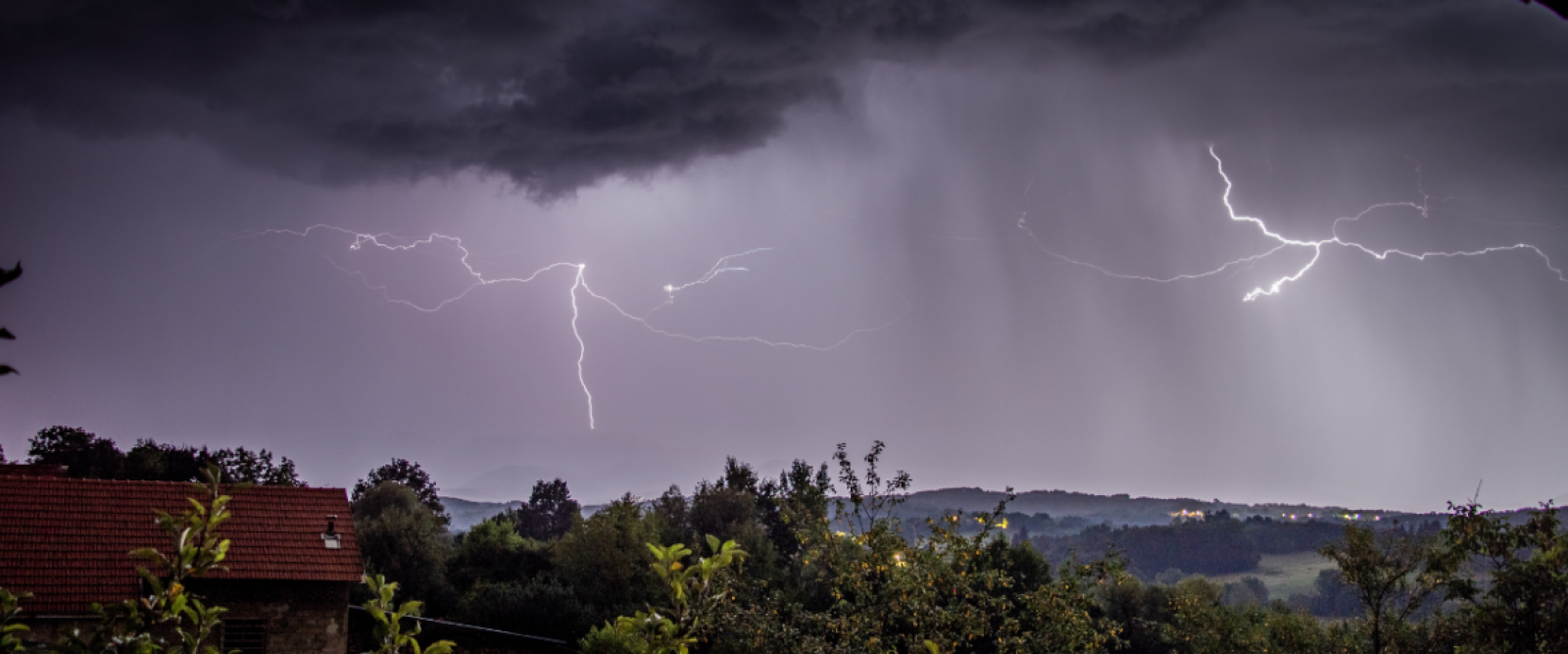 Tormentas eléctricas podrían afectar a la Región de Los Lagos este 18 de septiembre