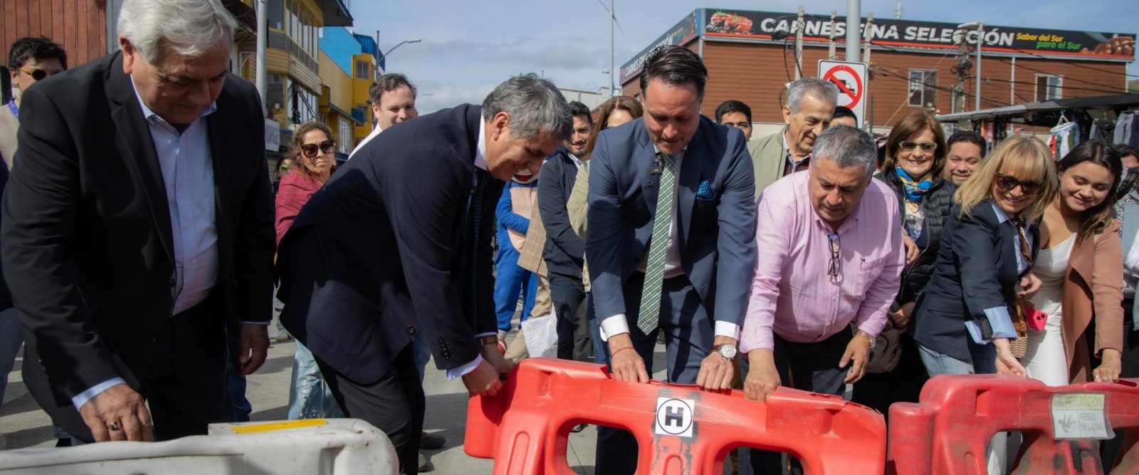 Puerto Montt habilita el tránsito en calle Varas tras 5 años de obras y controversias