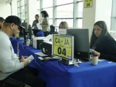 Corrupción en Departamento de Tránsito: ex funcionario pedía $50 mil por trámites y hoy enfrenta querella en Puerto Montt