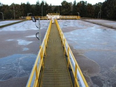 Suralis trató más de 53 mil millones de litros de aguas residuales en Los Lagos durante 2024