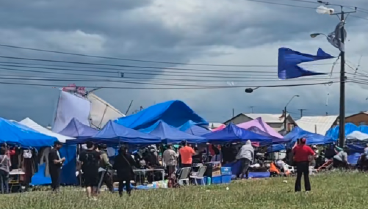 /local/tromba-terrestre-afecto-a-feria-en-navegando-el-futuro-4-y-deja-estructuras