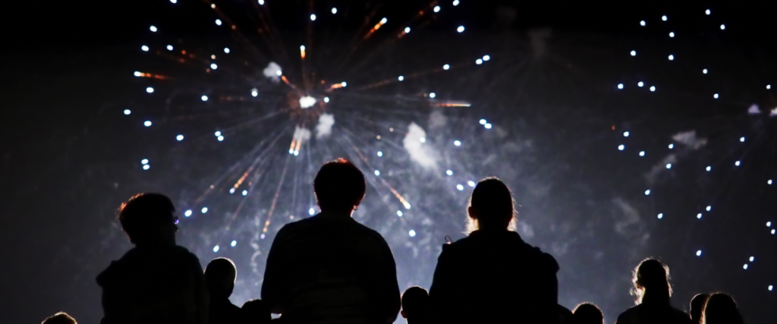 Puerto Montt descarta celebraciones de Año Nuevo: municipio refuerza llamado a festejar en familia