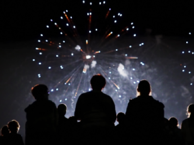 Puerto Montt descarta celebraciones de Año Nuevo: municipio refuerza llamado a festejar en familia