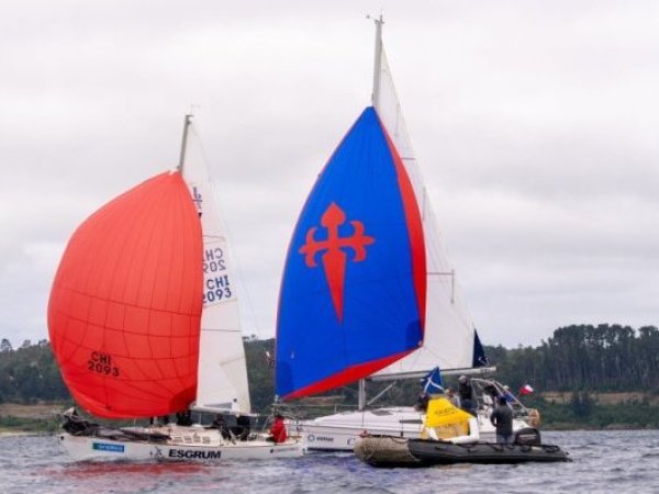 Más de 100 veleristas dieron vida a la XVII Regata Armada de Chile en Frutillar