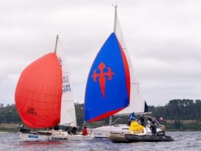Más de 100 veleristas dieron vida a la XVII Regata Armada de Chile en Frutillar