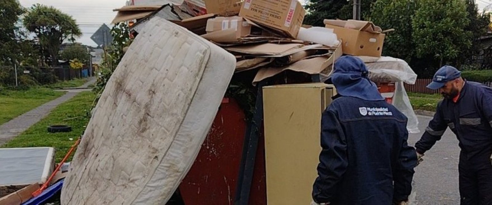 Municipio de Puerto Montt cursa multas por mal uso de contenedores mientras deuda por aseo supera los $1.000 millones