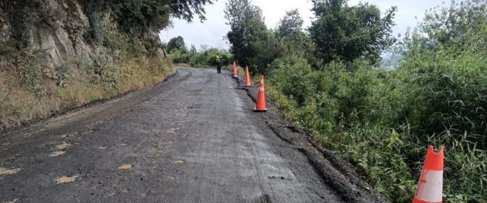 Confirman financiamiento para sumar 12,4 km de asfaltado en la ruta Cochamó-Río Puelo