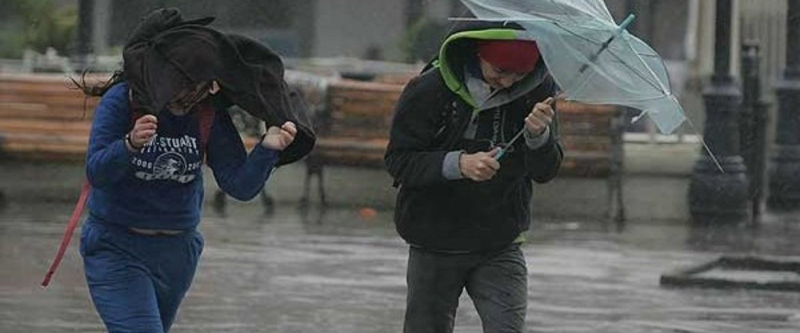 Balance Sistema frontal en Los Lagos mantiene alerta temprana: lluvias, cortes de luz y rutas afectadas complican a la región