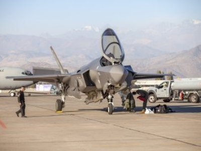 FIDAE 2026 sorprende con la llegada de los F-35: los cazas más avanzados del mundo aterrizan en Chile