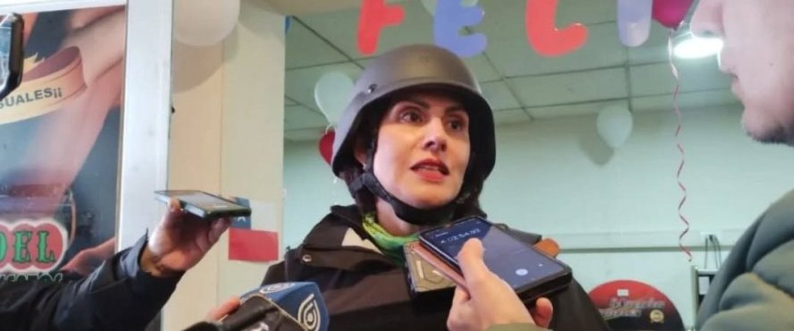 Municipio de Puerto Montt descarta “doble sueldo” de directora de Seguridad y alcalde acusa ataques cobardes