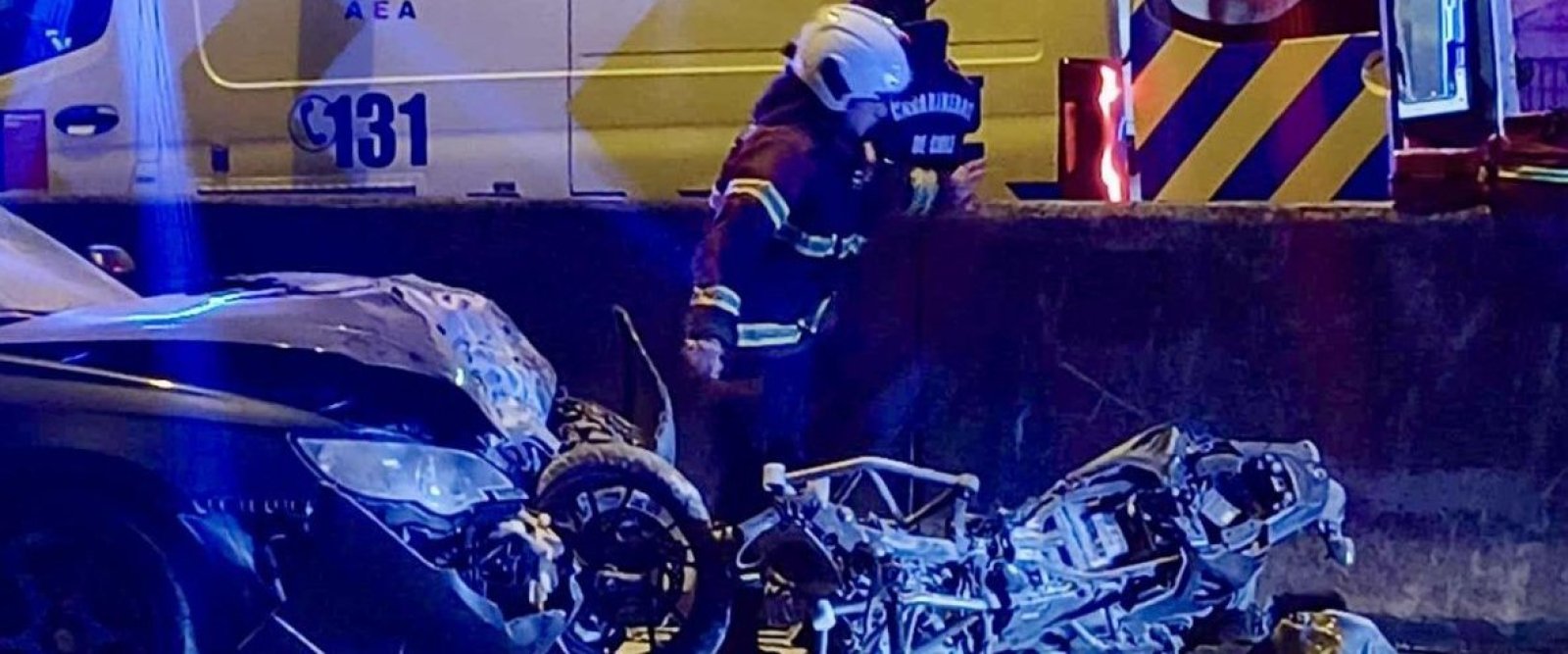 Grave accidente en Viaducto Fourcade: moto que huía en contra del tránsito choca con auto y deja un lesionado