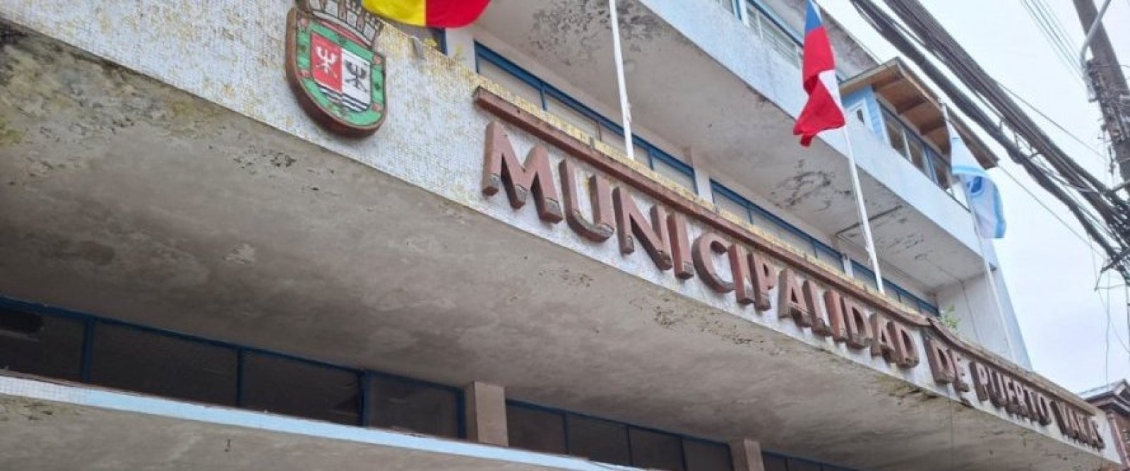 Puerto Varas y Osorno en la mira: informe revela millonarios gastos municipales en celebraciones