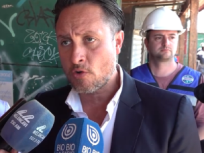 Renuncia jefe de gabinete de Puerto Montt tras denuncia en Contraloría: alcalde confirma salida de Felipe Hinostroza