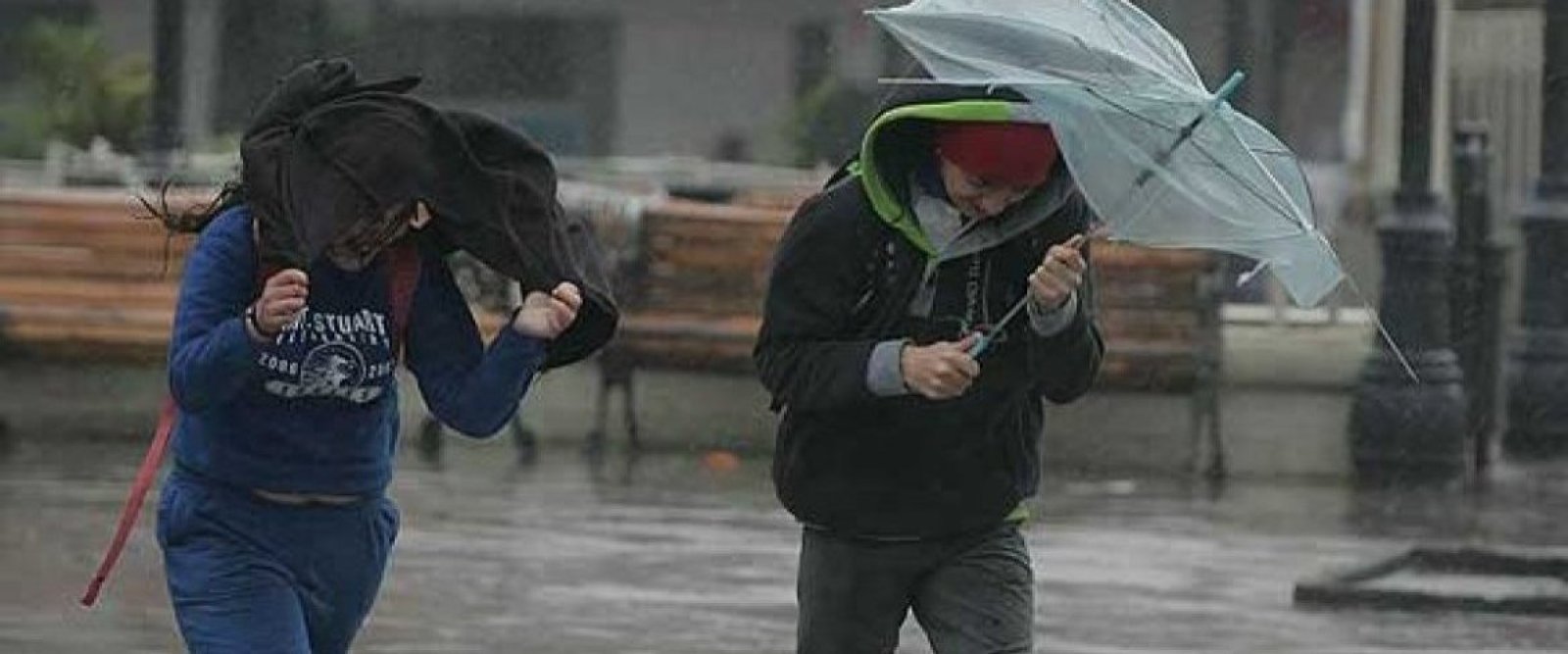 Alerta meteorológica en Los Lagos: anuncian vientos de hasta 100 km/h y lluvias intensas este martes 28 de abril