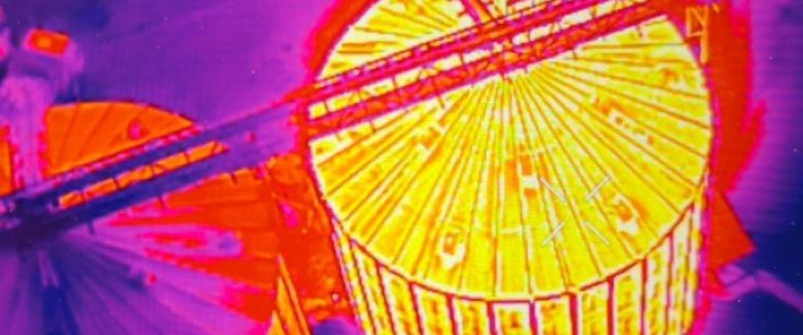 Incendio en silo de empresa Segra movilizó a Bomberos de cinco comunas en Corte Alto