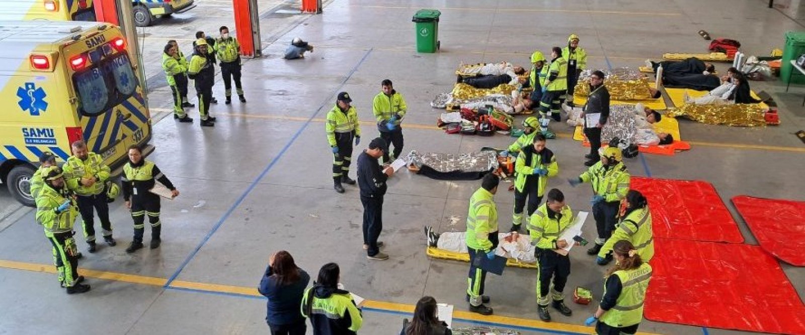 Masivo simulacro aéreo en El Tepual puso a prueba respuesta de emergencia en Puerto Montt