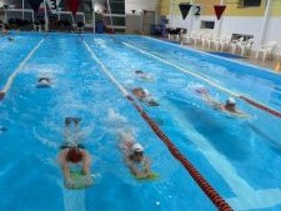Piscina y gimnasio de la Universidad de Los Lagos reabren en Puerto Montt tras obras de mejoramiento