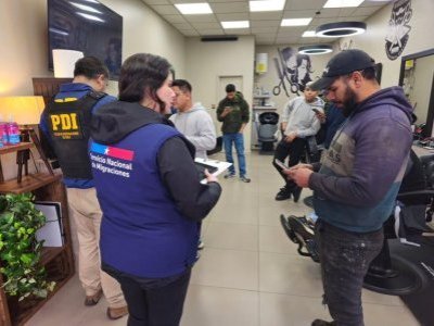 Operativo migratorio en Alerce: tres extranjeros fueron denunciados por ingreso clandestino y dos empleadores sancionados