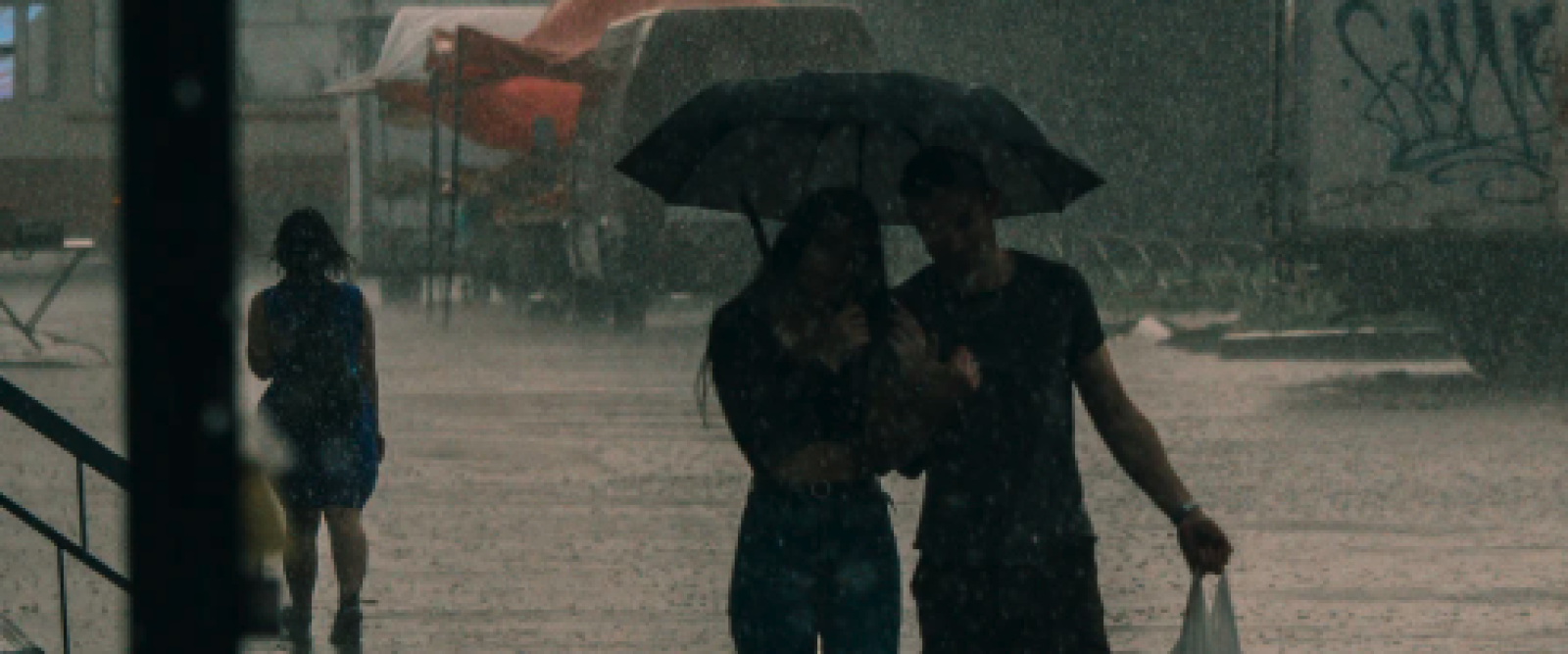 Alarma meteorológica en Los Lagos: sistema frontal podría dejar hasta 120 mm de lluvia en 24 horas