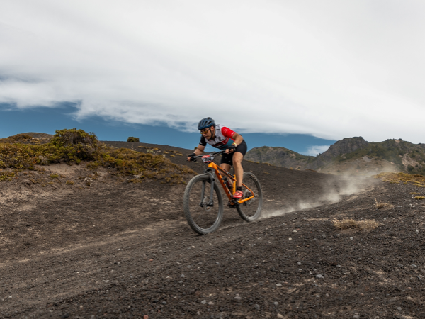Ascenso Volcán Osorno reunirá a ciclistas de Chile y Argentina en desafío solidario de 50 kilómetros