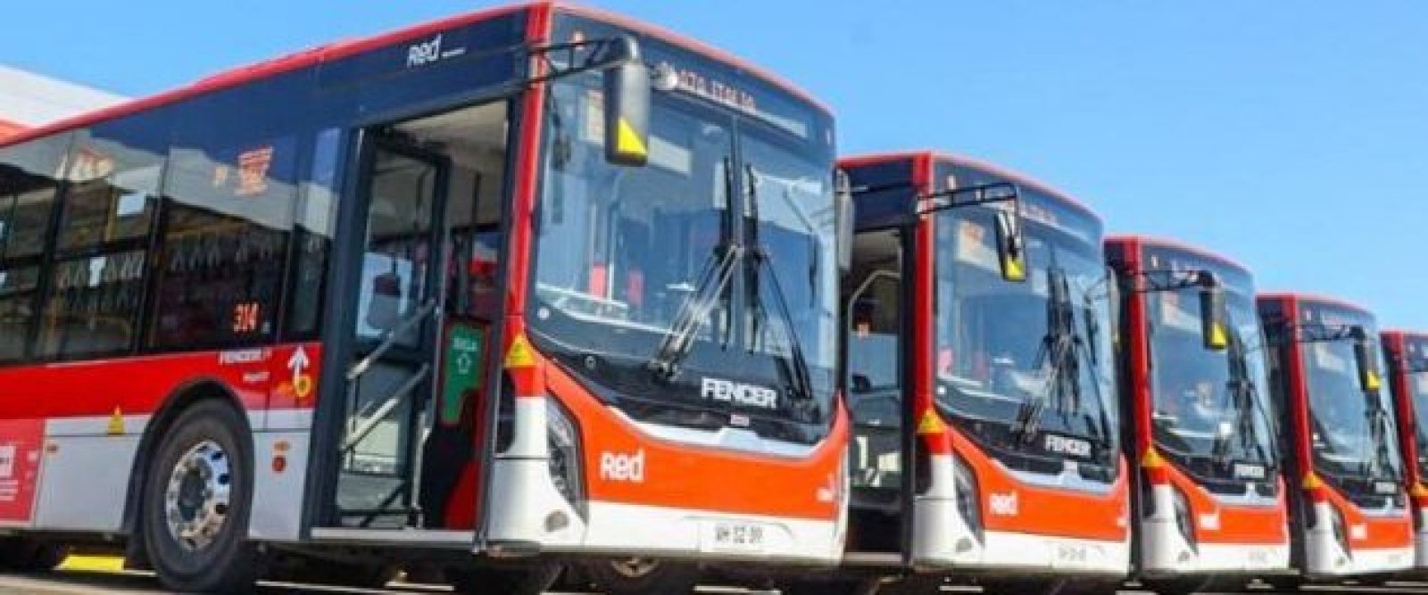 Puerto Varas proyecta 20 buses eléctricos para 2028 con conexión al hospital y al tren