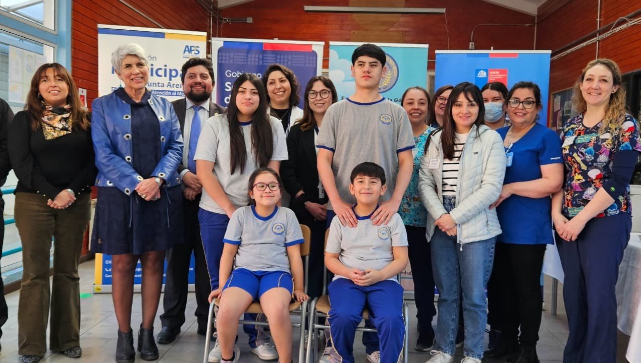 /autoridades-de-salud-y-educacion-resaltan-cobertura-sobre-el-50-de-campana