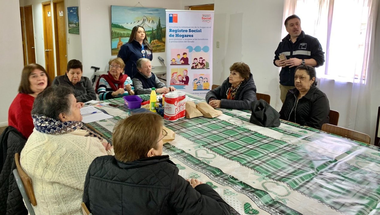 /seremi-de-desarrollo-social-y-familia-inicia-capacitacion-a-personas