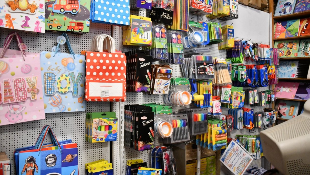 /tarjeta-punta-arenas-impulsa-compras-escolares-con-descuentos-en-librerias