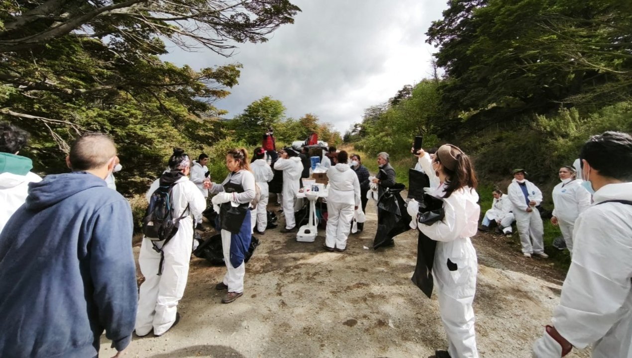 /mas-de-9-mil-kilos-de-residuos-fueron-retirados-en-limpieza-comunitaria-en