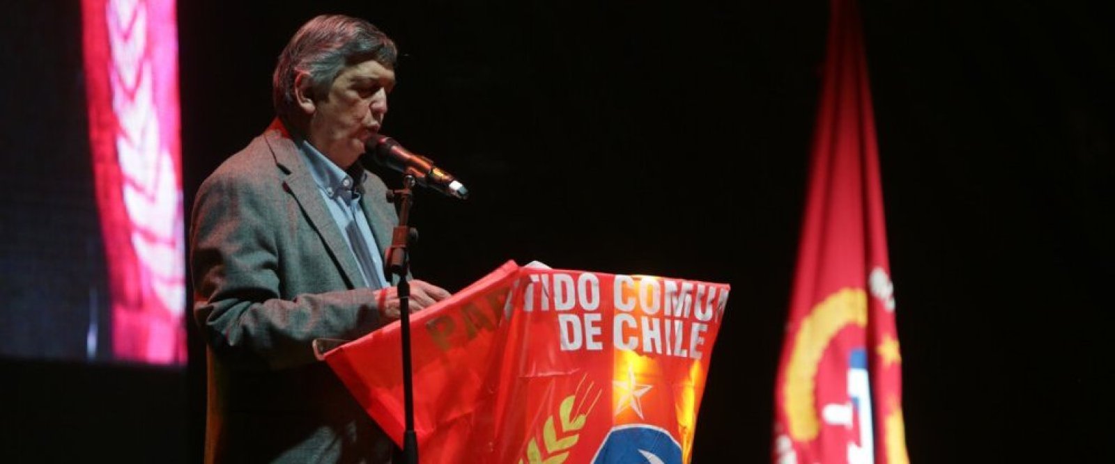 Lautaro Carmona y Bárbara Figueroa liderando: Partido Comunista confirma nueva directiva