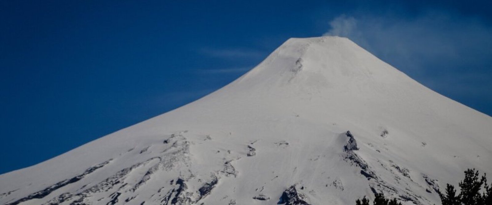 Alerta Naranja: Continúa monitoreo de la actividad del volcán Villarrica