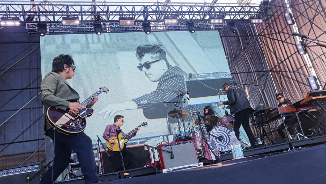 /regionales/region-del-biobio/festivales-y-tradiciones-animan-el-penultimo-fin-de-semana-de-vacaciones-en