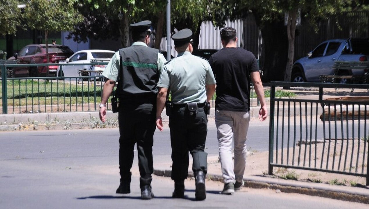 /regionales/region-de-la-araucania/por-novena-vez-liberan-a-preso-esta-vez-fue-en-la-carcel-de-temuco