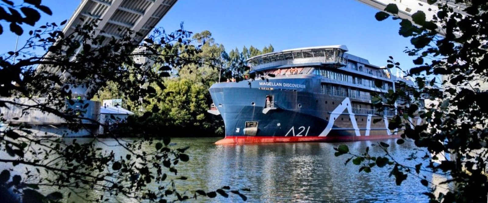 Crucero híbrido construido en Valdivia comenzó operaciones hacia la Antártica