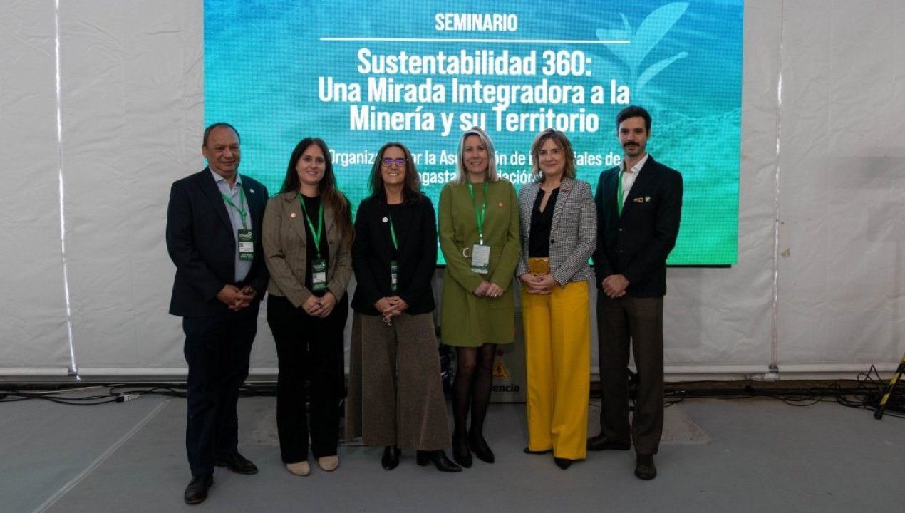 /visitas-tecnicas-seminarios-y-reuniones-de-negocio-se-toman-exponor