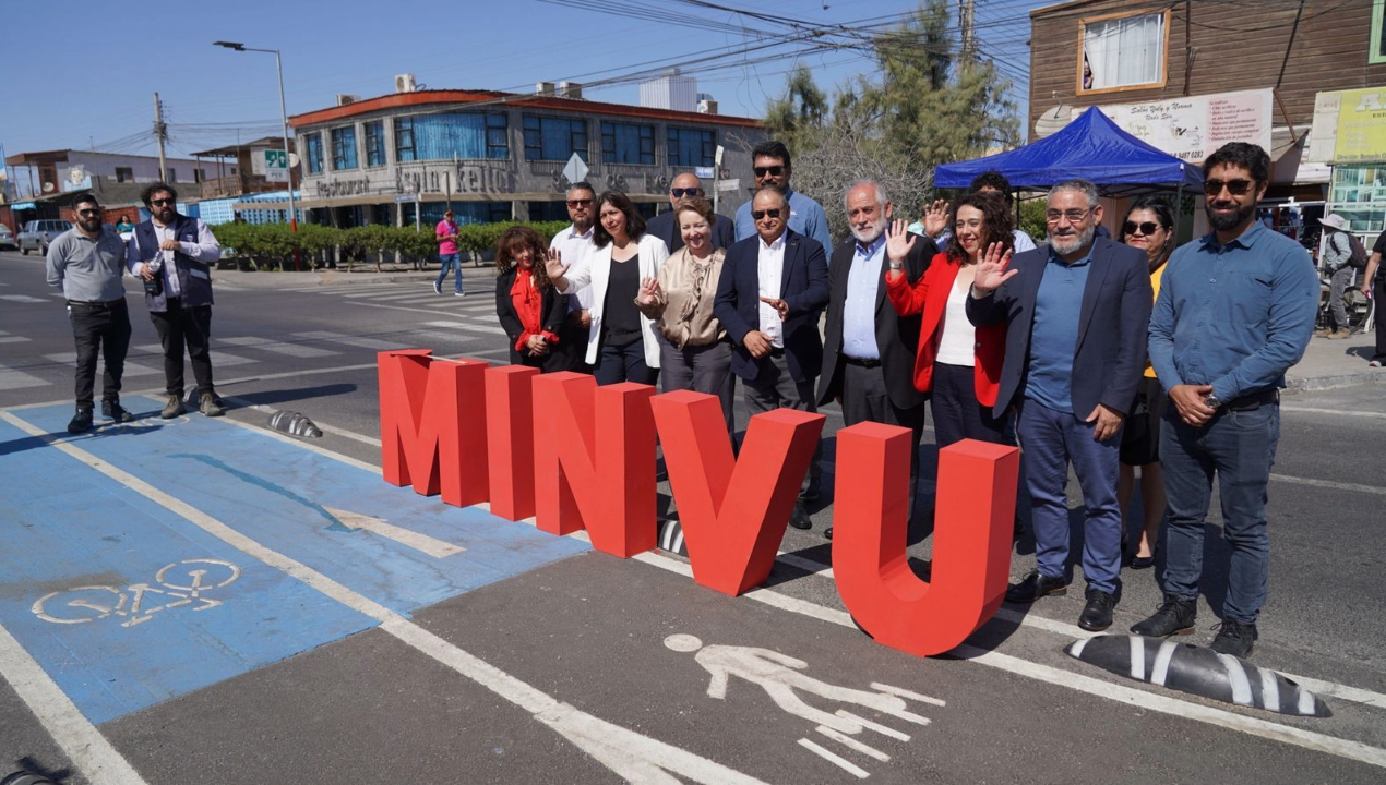 /ministro-de-vivienda-carlos-montes-el-plan-de-emergencia-habitacional-ya